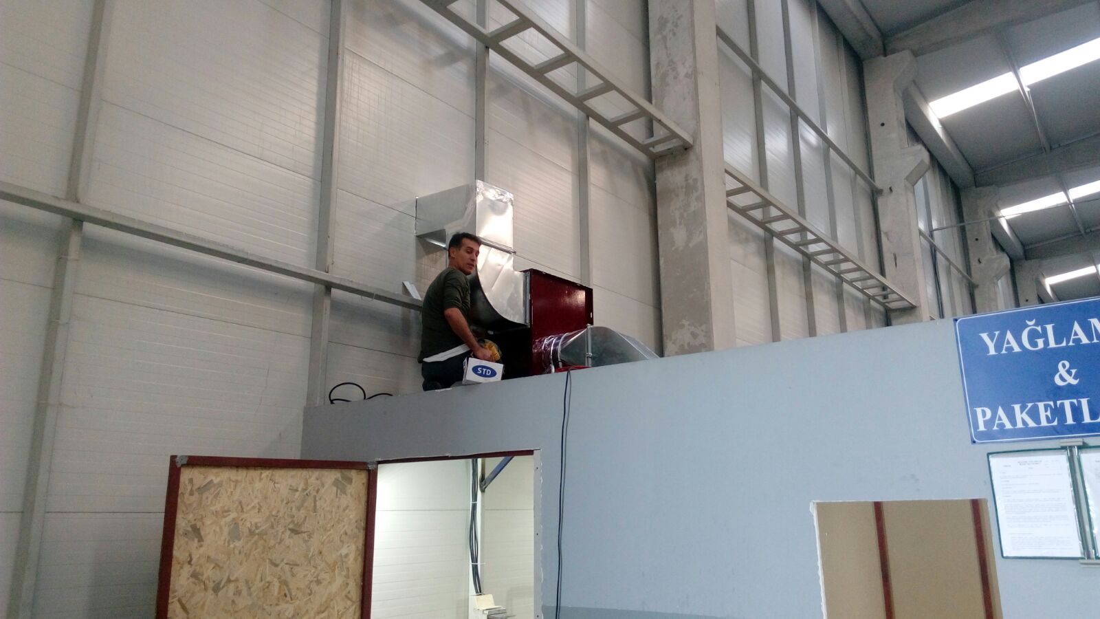   Ankara krom davlumbaz havalandırma sistemleri baca çift cidarlı baca evyeli tezgah çalışma tezgahı esmatik rüzgar gülü 0549 549 76 09